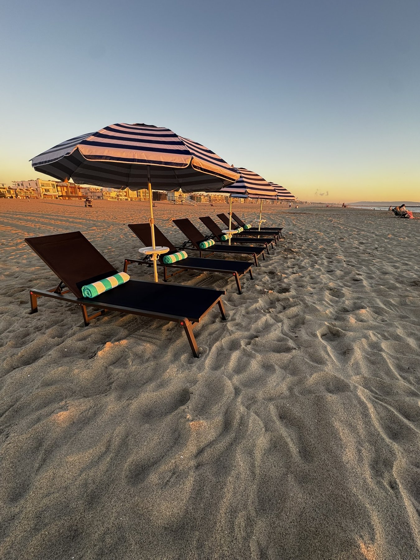 A relaxed afternoon under a Breezy umbrella